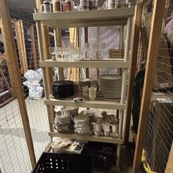 Restaurant Dishes , Plates Cups And Saucers  