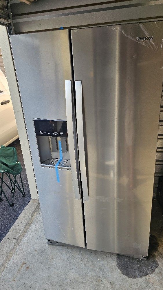 Whirlpool Refrigerator