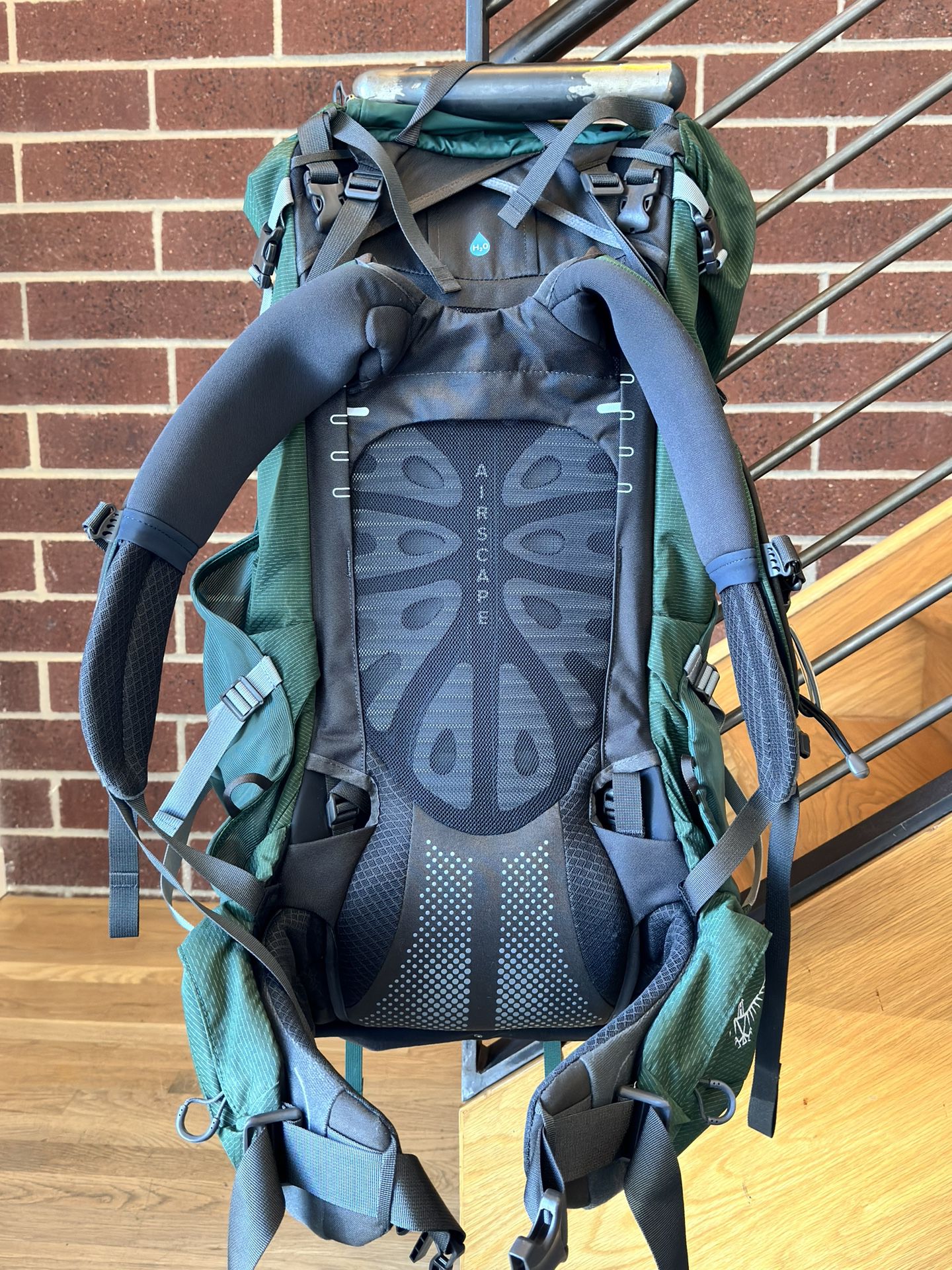 Osprey Aether Plus 70L L/XL Backpacking Pack