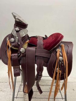 Nueva montura charra de cuero latigo cosida à mano con Herrage y fuste plateado