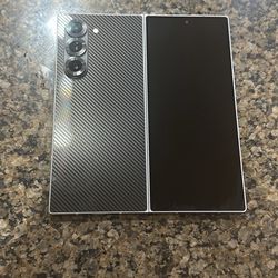 Samsung Zfold 6 512 gb like new 