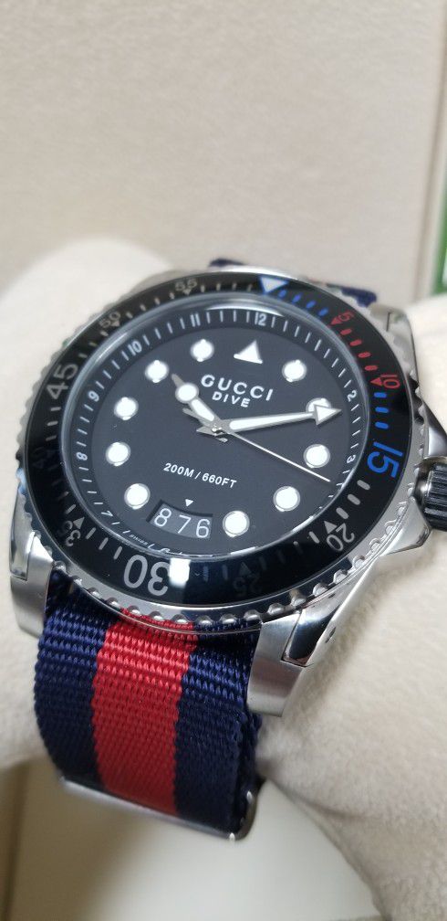 Gucci Dive 45mm Dial Quartz Men's Watch