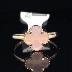 14KT Yellow Gold Pink Clover Ring 1.14g Size 6-3/4 193831/2