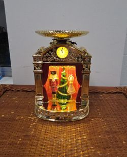 Bath & Body Works Nutcracker Scene Light Up 3 Wick Candle Holder New 2025