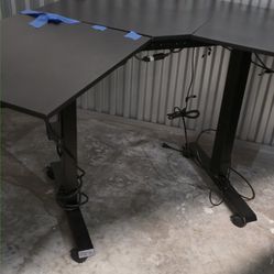 Like NEW Standing Desk