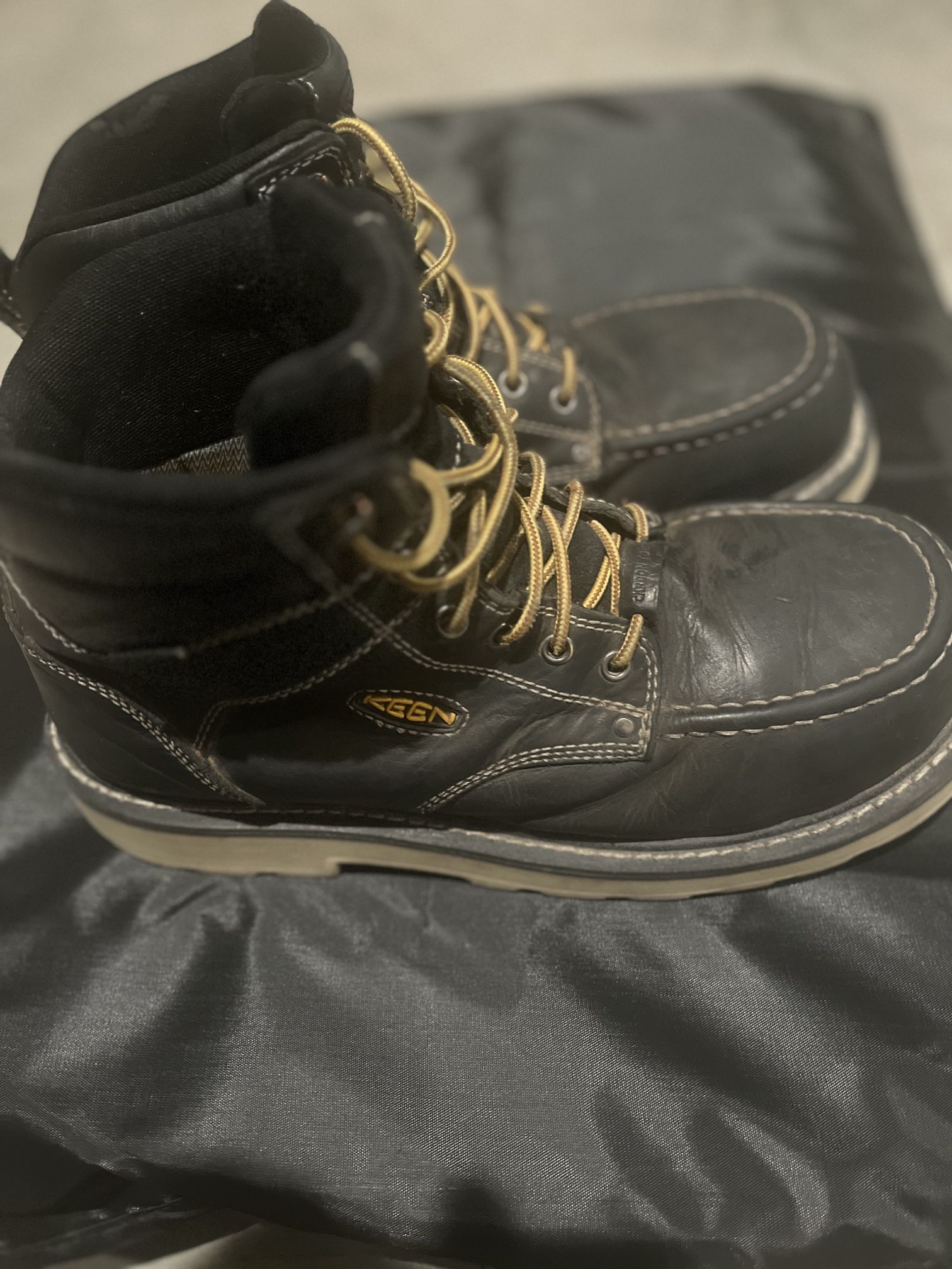 Keen Work Boots Size 11