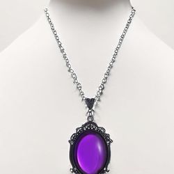 🌟NEW🌟 Deep Purple Crystal Cameo Necklace