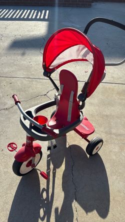 Radio Flyer Kids Tricycle with Canopy