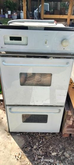 Oven electric maytag