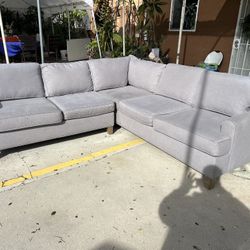 Sectional Couch 