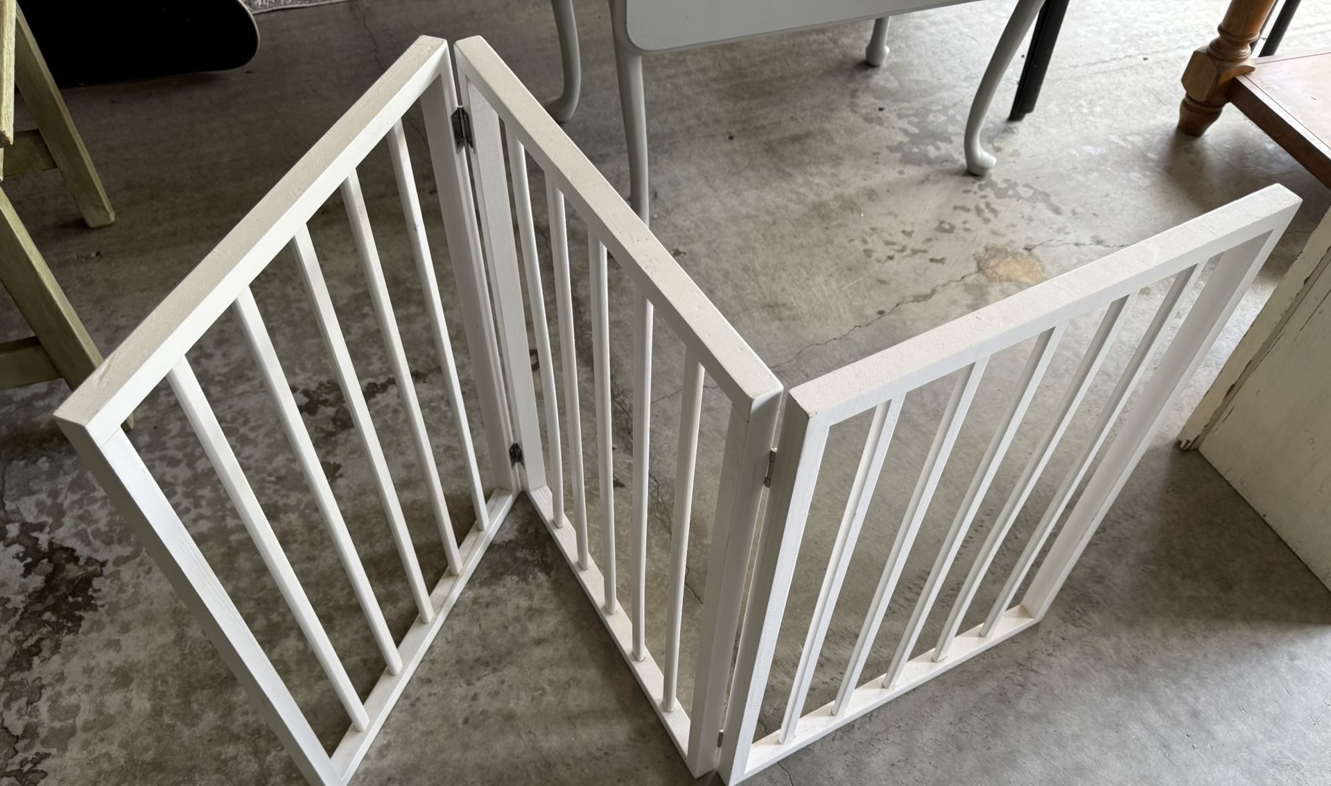 Pet Gate-foldable