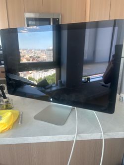 27" Apple Thunderbolt Display (FOR PARTS / REPAIR) – Easy Elevator Pickup