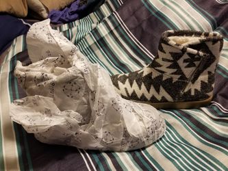 Boots warm women size 8 /5