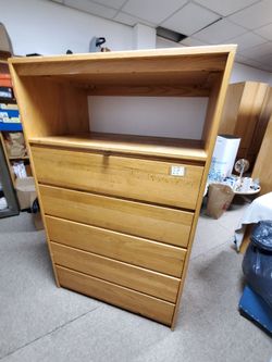 REAL WOOD 5 DRAWS DRESSERS WITH HIGH QUALITY WOOD, ONLY ONE AVAILABLE (HOME3)