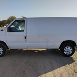 2012 Ford E-250