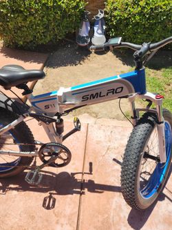 SMLRO S11 snow bike