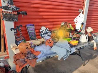 Halloween decorations All For $20 Cash