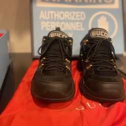 Gucci Flashtrek Sneakers