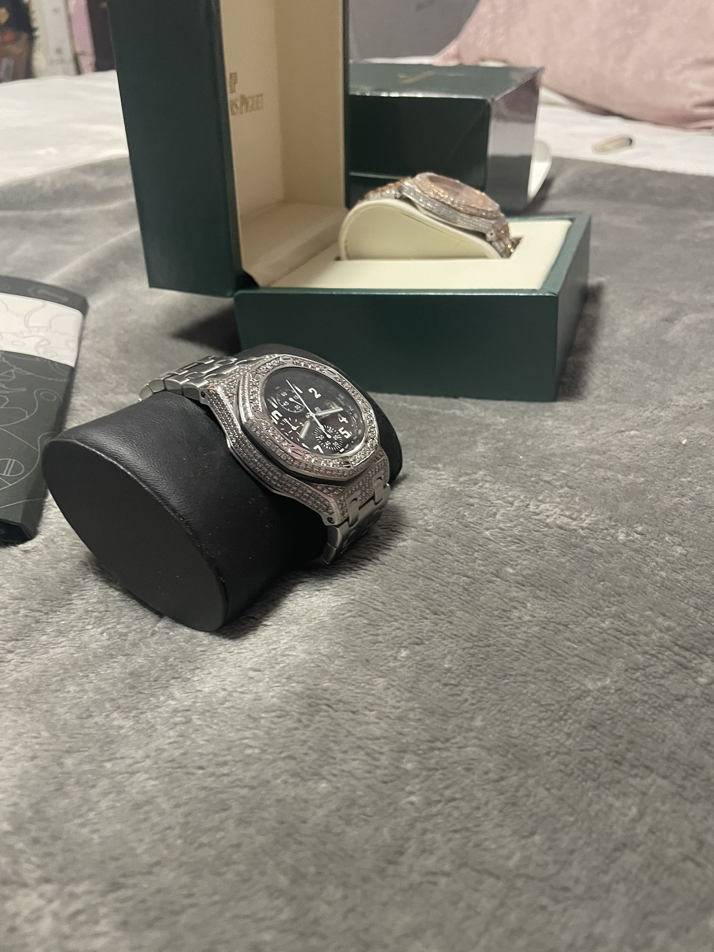 Ap  42 mm Masonite Diamond Watch 