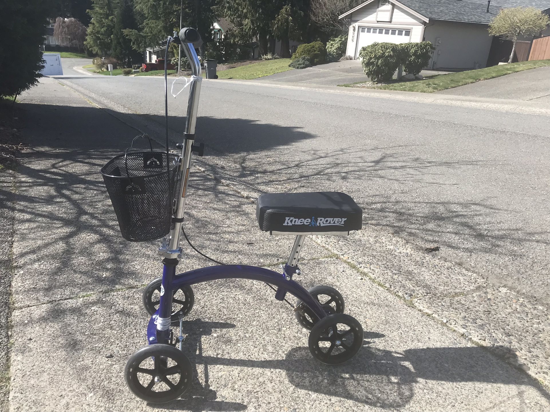 Knee Rover Knee Scooter Knee Walker Drive Leg Foot Ankle Crutches like New 