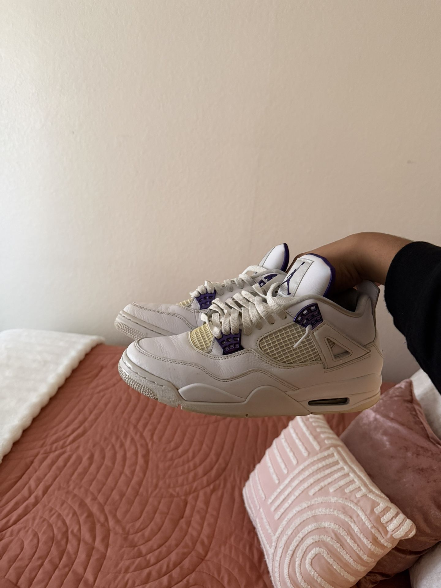 Jordan 4 Metallic Purple