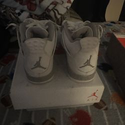 Jordan 4s / Oreos 