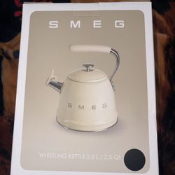 Smeg Stove Top Tea Kettle 