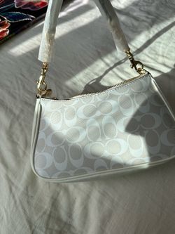 White small handbag