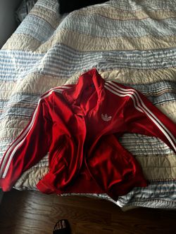 Adidas Sweater