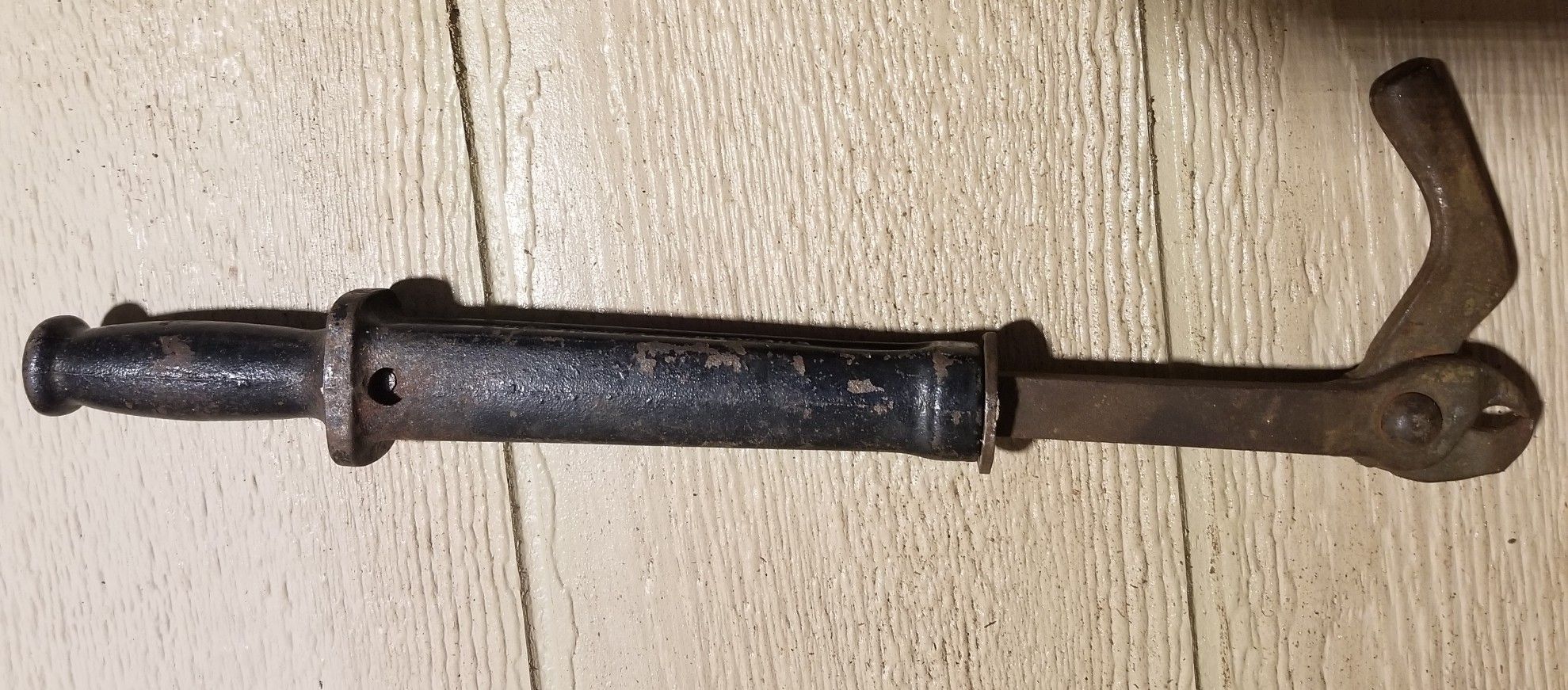 Vintage slide hammer nail puller