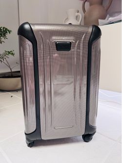 TUMI International Carry-On – Brand New