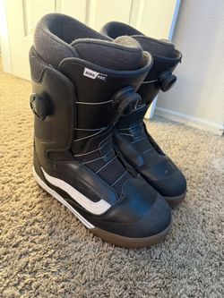 Aura Pro Snowboard Boot