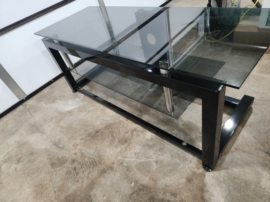 Media Center Table