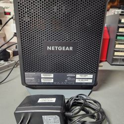  Netgear AC1900 WI-FI Cable Modem Router 