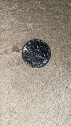 RARE 1(contact info removed) Bicentennial Quarter