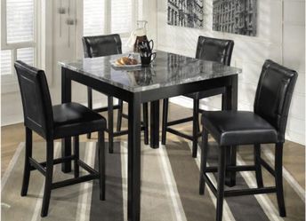 Dining table set