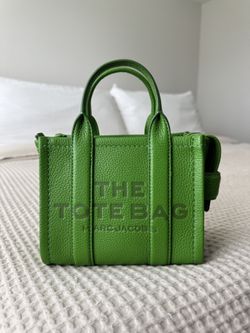 The Tote Bag - Crossbody 