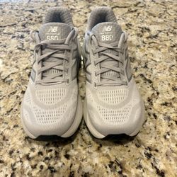 New Balance Women's Fresh Foam X 880v15 Running Shoes
