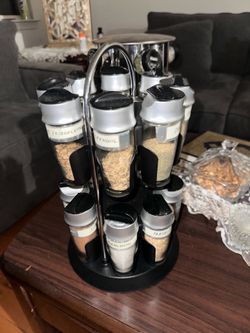 Spice Rack with 16 Jars
