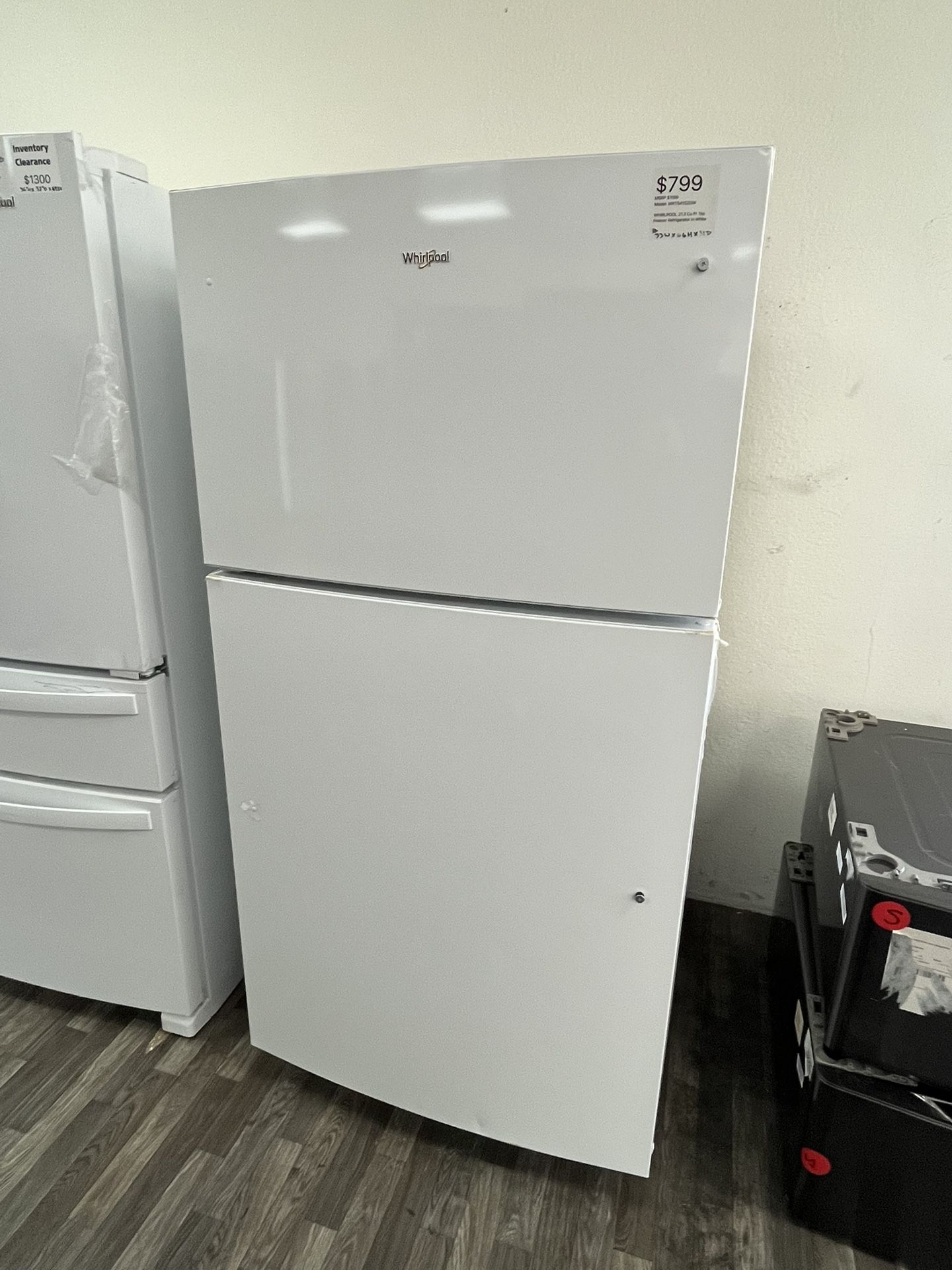 $799! Store Closing Special! Whirlpool 33”W Top Freezer Refrigerator, One Year Warranty