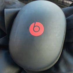 Like New Beats Solo 3 