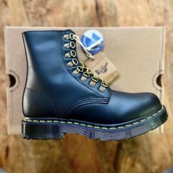 Women’s Dr. Martens Boots - Size 8 
