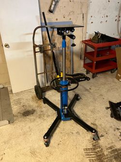 Transmission jack