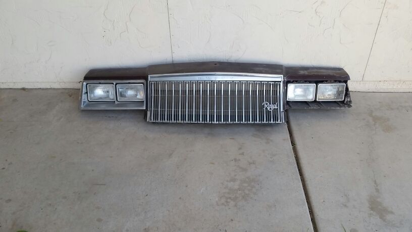 Regal Header Panel for Sale in Phoenix, AZ - OfferUp