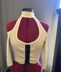 Fashion nova Crop top
