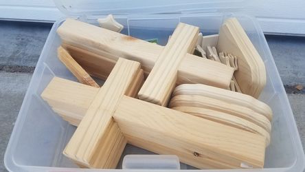 Wood cross to paint or craft