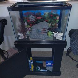 Fish Aquarium w/ Stand &accessories 