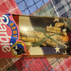1992 Stars 'n Stripes Army Barbie Doll Mattel #1234 Rare (