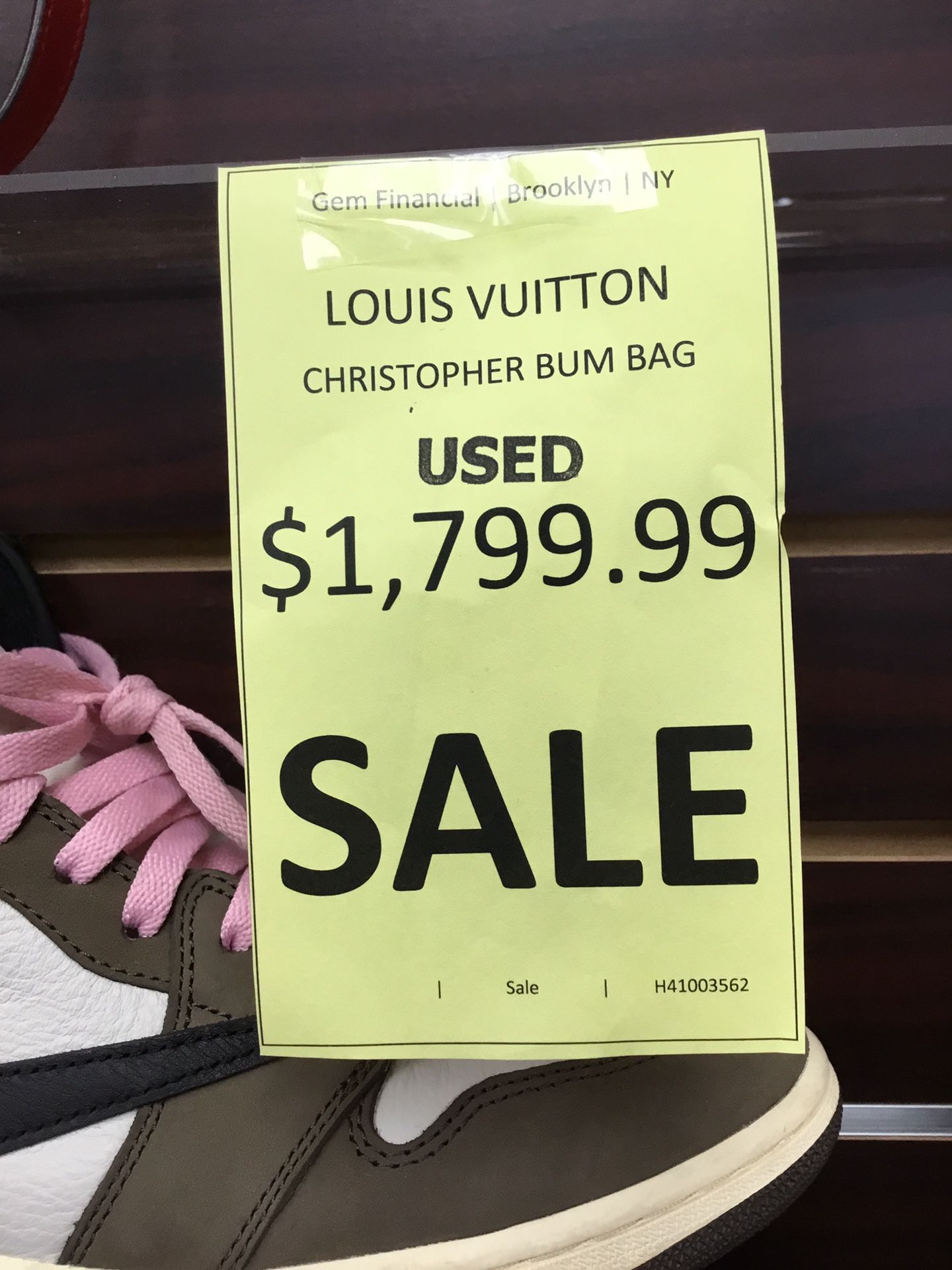 Louis Vuitton Fanny Pack for Sale in Medford, NY - OfferUp
