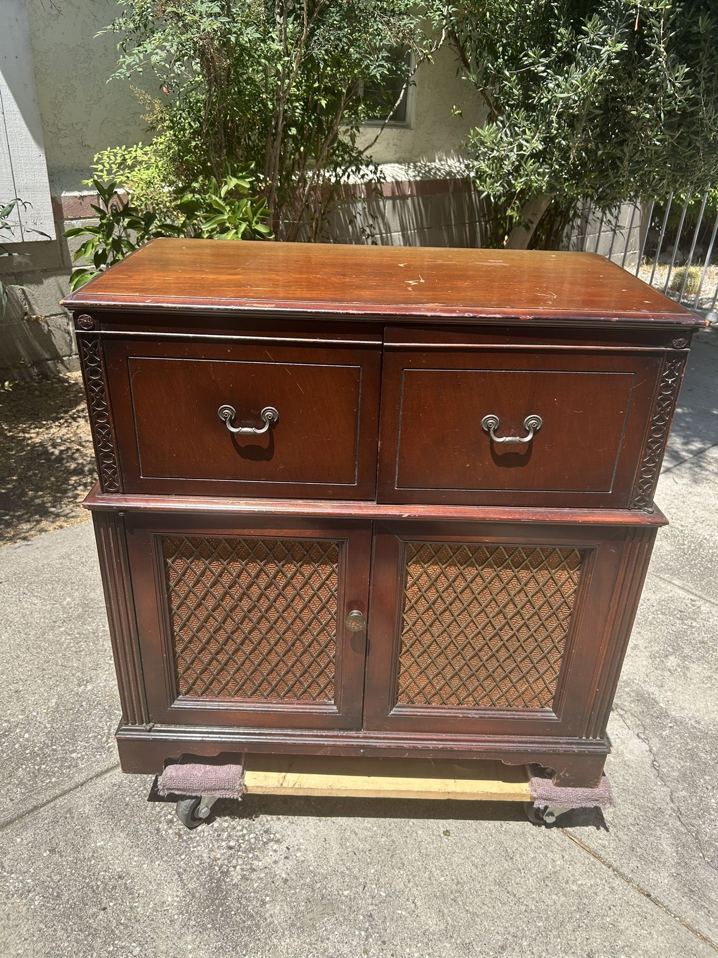 Antique Stromberg Carlson Radio Phonograph Chest Cabinet